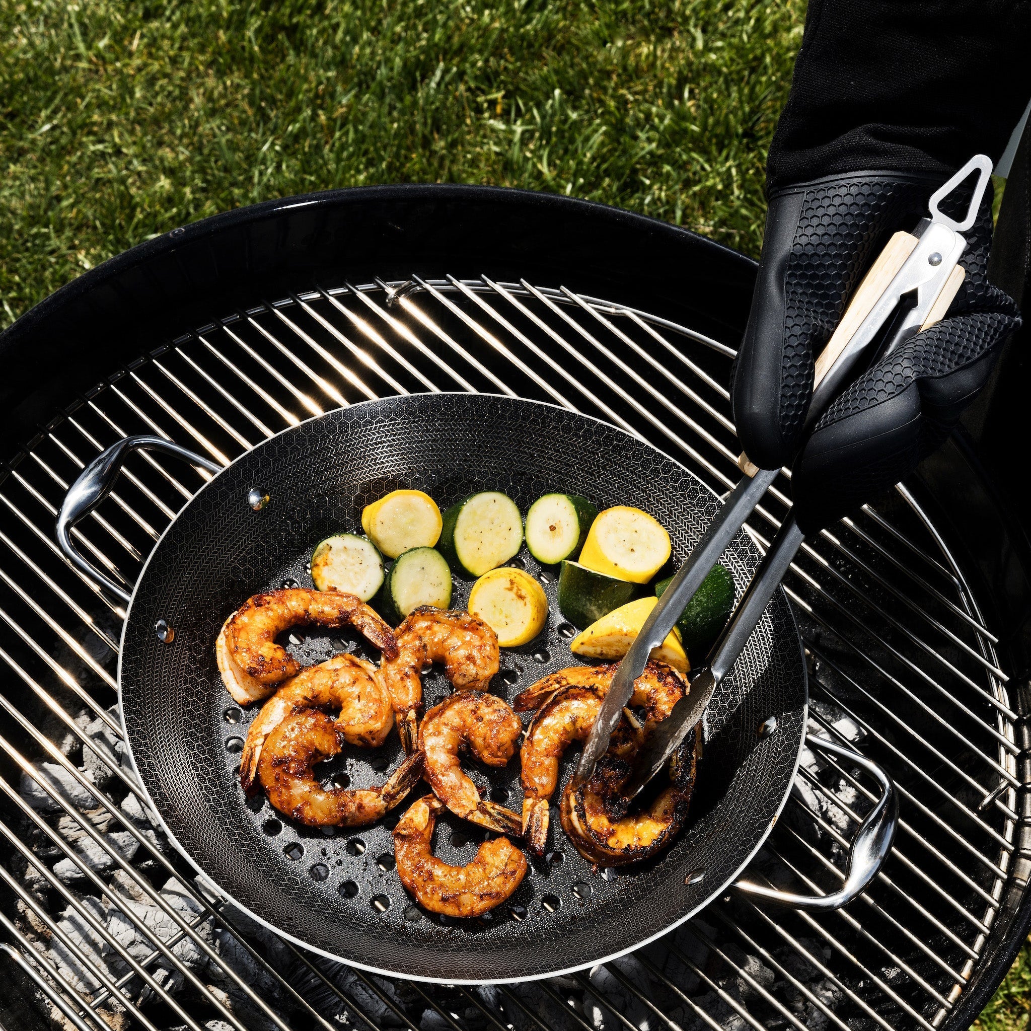BBQ Grill Pan | HexClad 公式