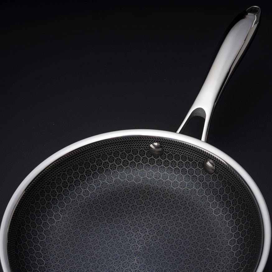 20 cm HexClad Hybrid Pan with Lid – ヘックスクラッド