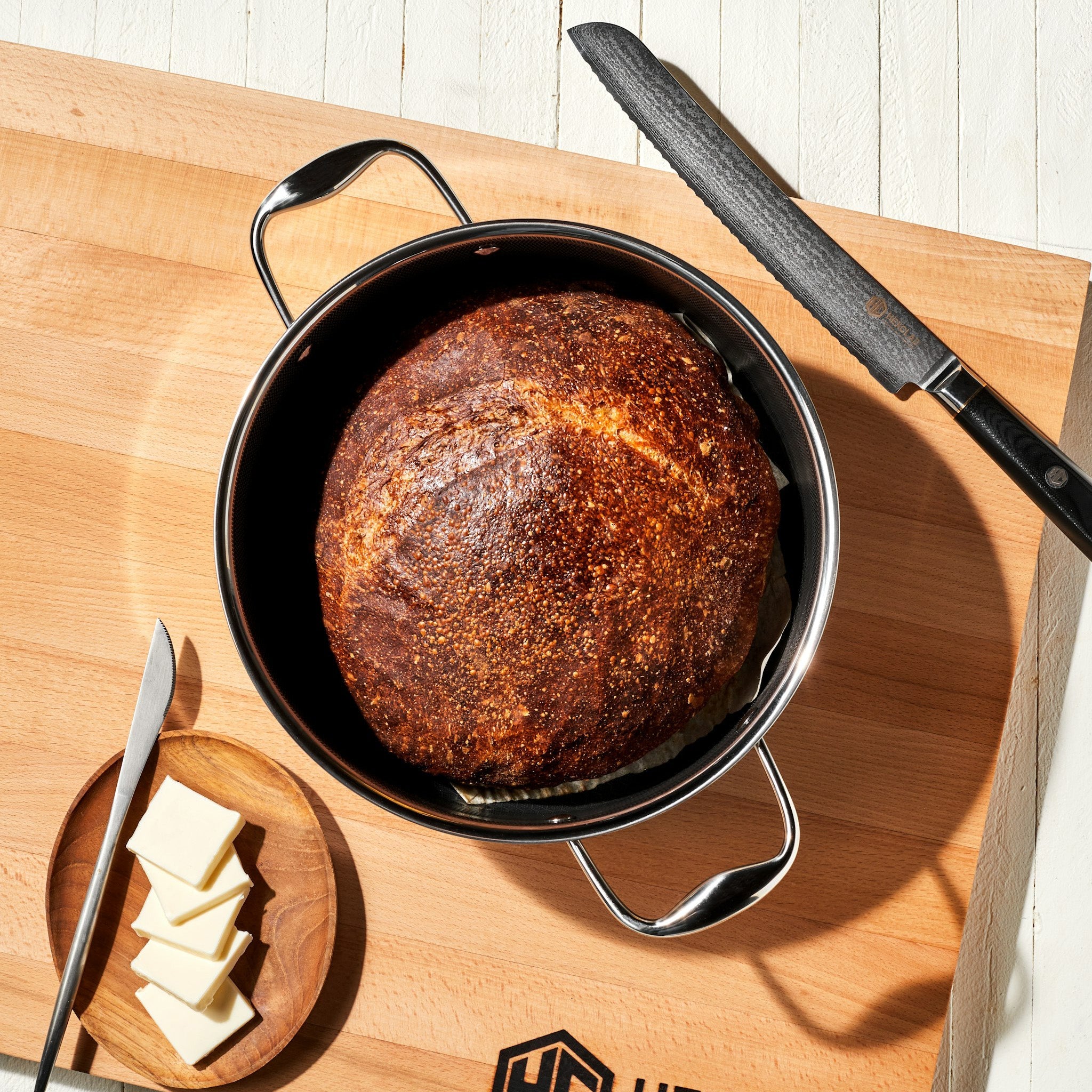 4.7 Litre Dutch Oven – ヘックスクラッド