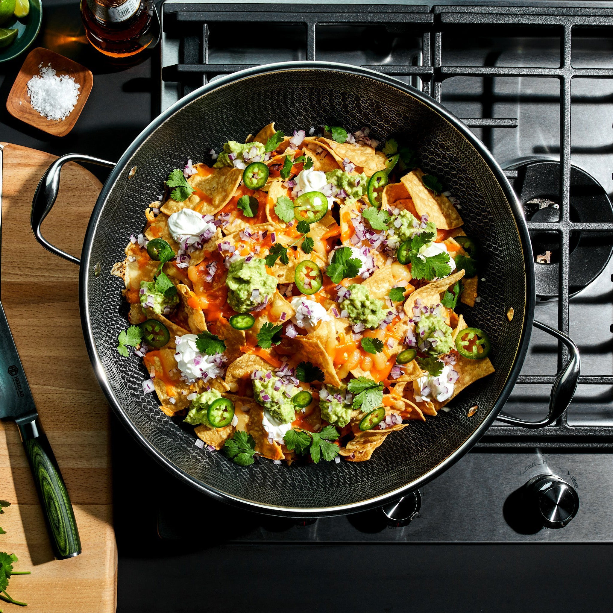 36 cm Hybrid Wok with Lid – ヘックスクラッド