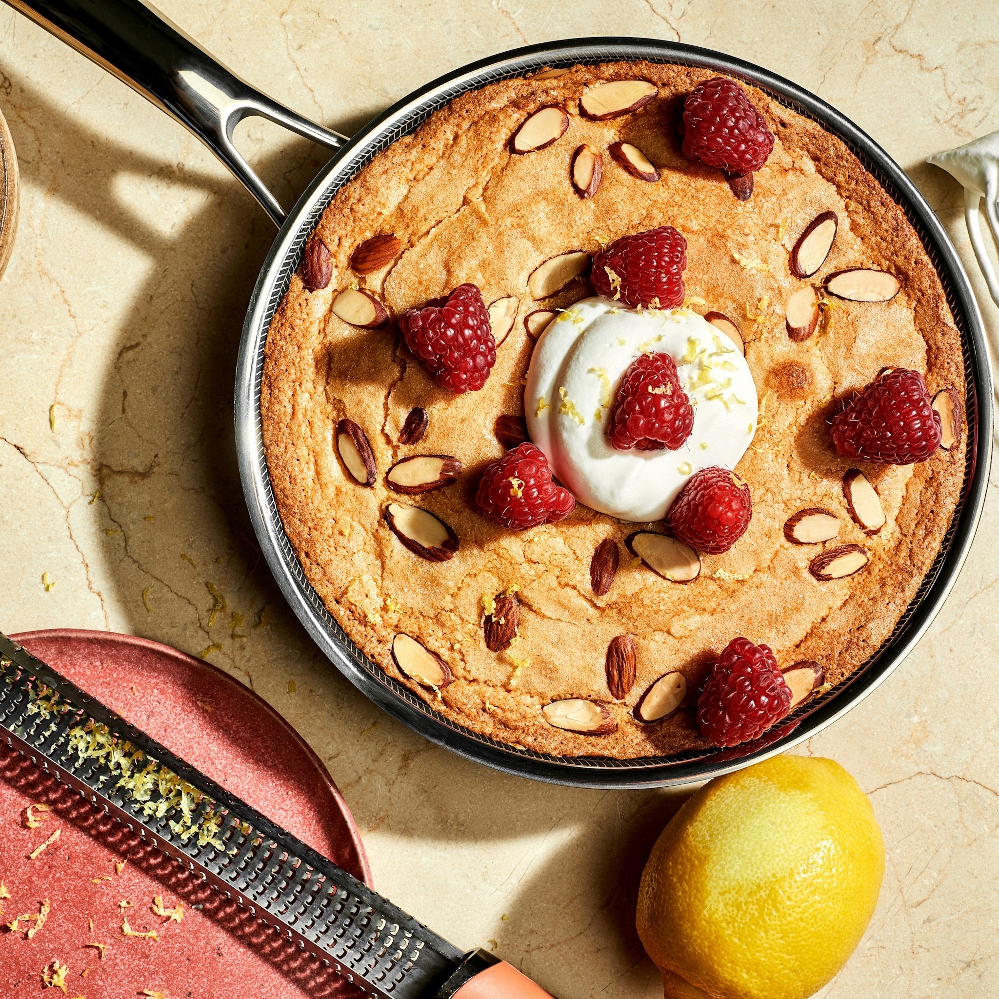 20 cm HexClad Hybrid Pan – ヘックスクラッド