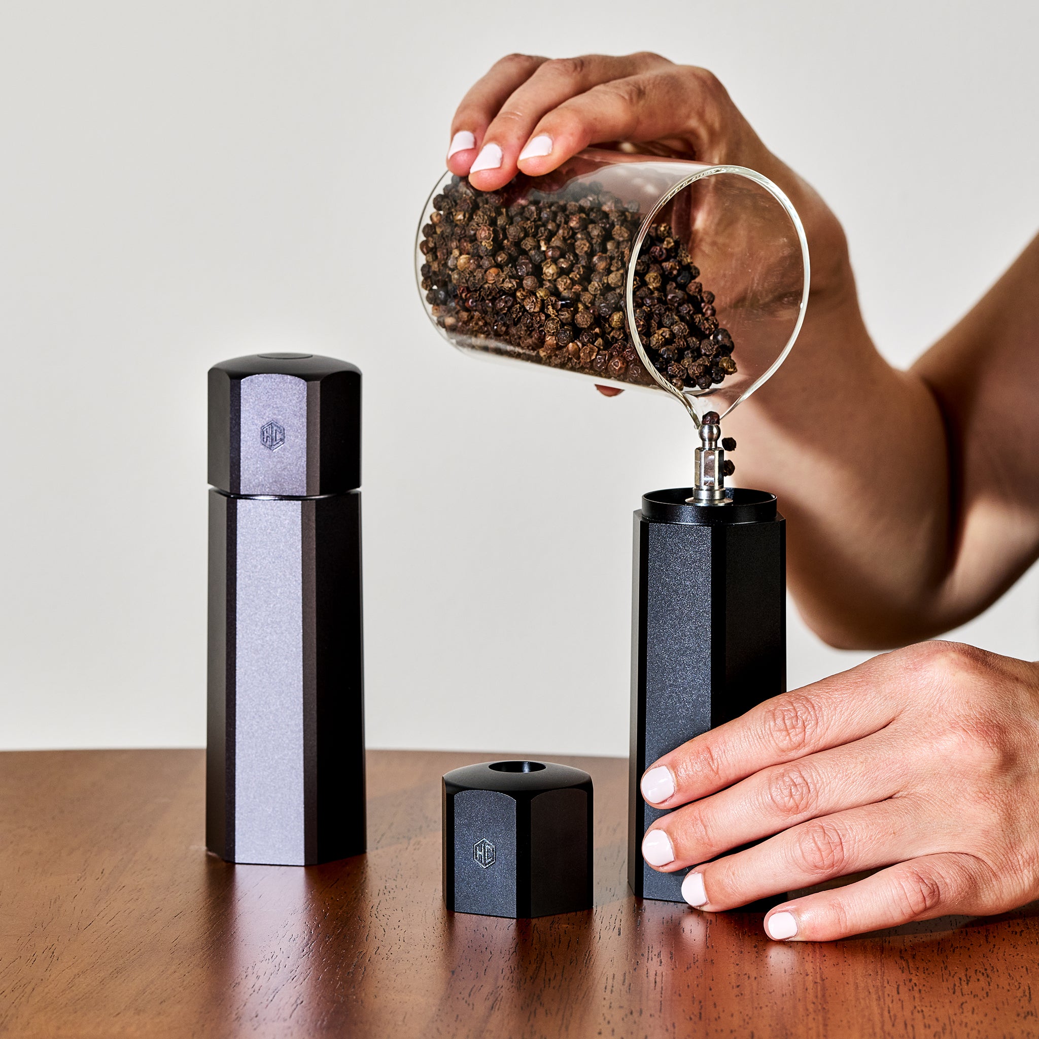 HexMill ソルト＆ペッパーミル – ヘックスクラッド